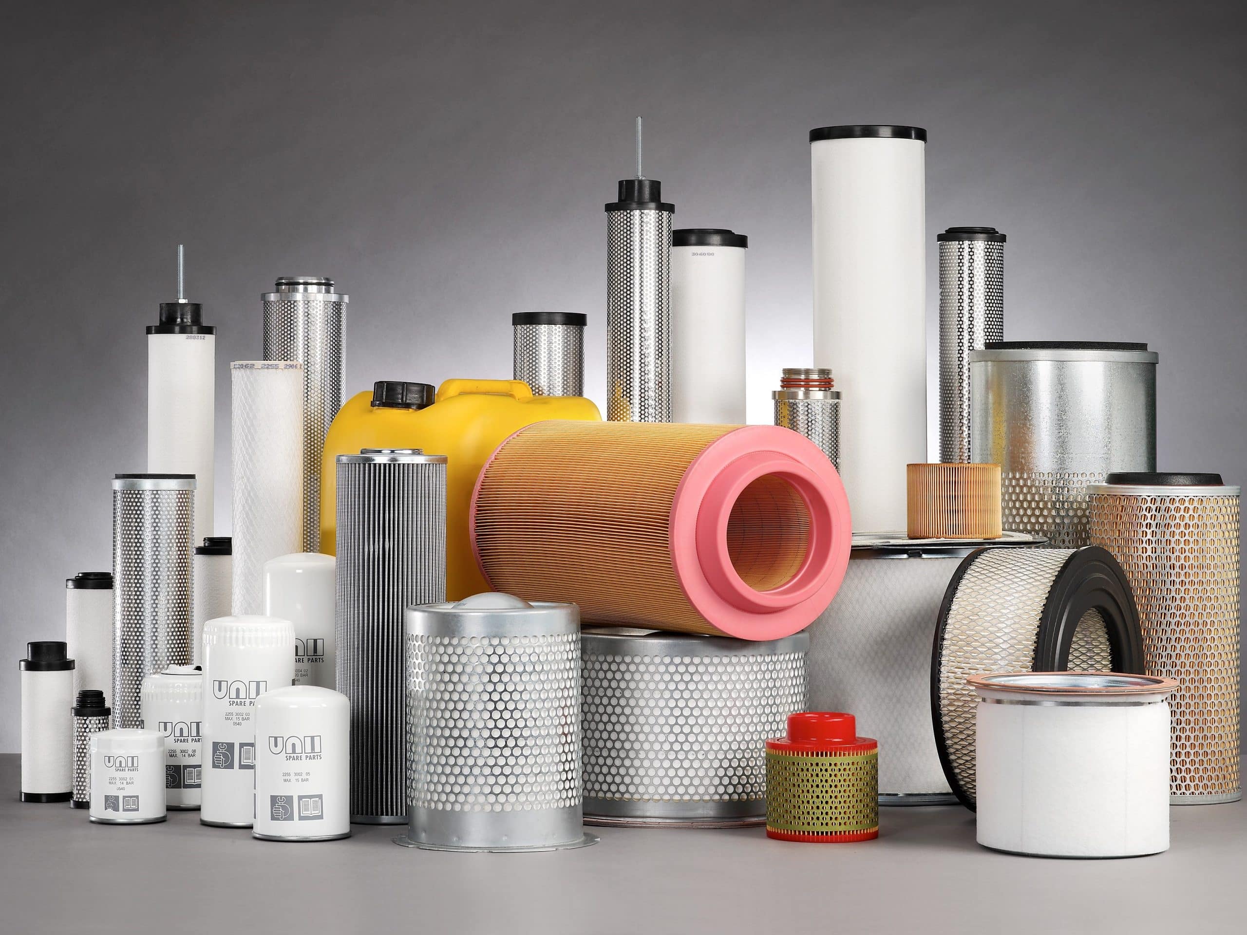 Range of oil, air and line filter elements